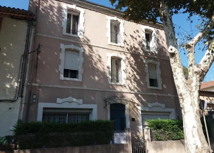 Aparthotel La Source 3*